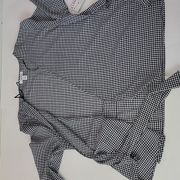 Nine West Sleeve-Slit Wrap Blouse/ L. - Picture 6 of 10